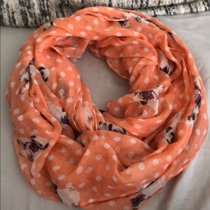 Pug infinity scarf